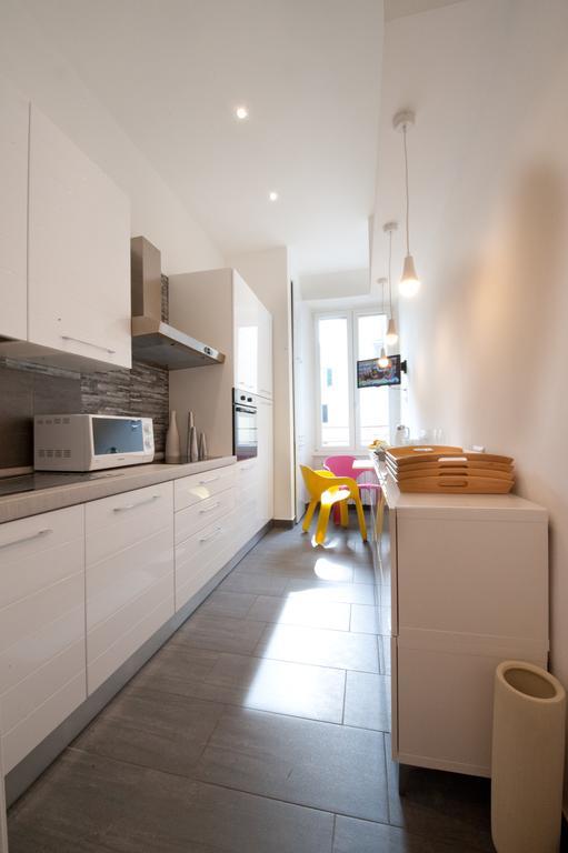 Domus Castroni Pompeo Magno Bed & Breakfast Rome Exterior photo